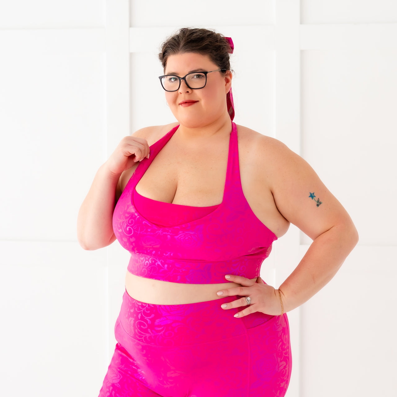 Disney Princess Aurora Women's Sports Bra - Pink