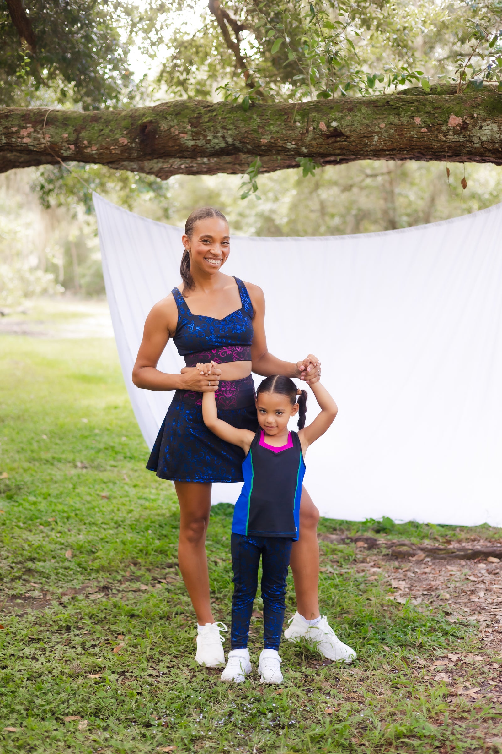 DISNEY'S FROZEN PRODUCT GUIDE