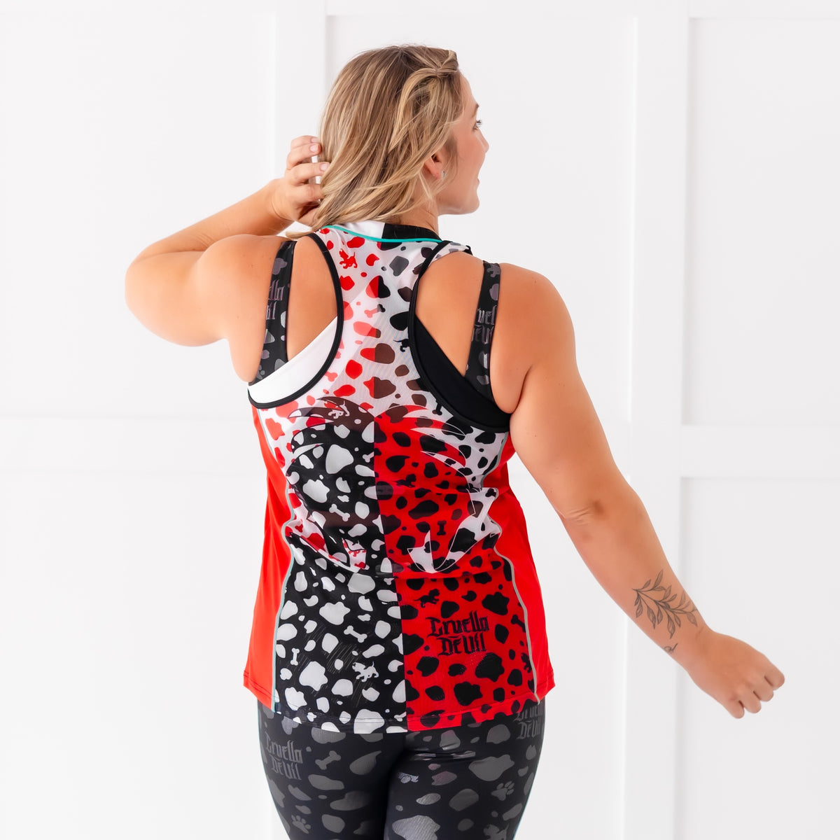 Disney Villain Cruella de Vil Women's Flow Tank