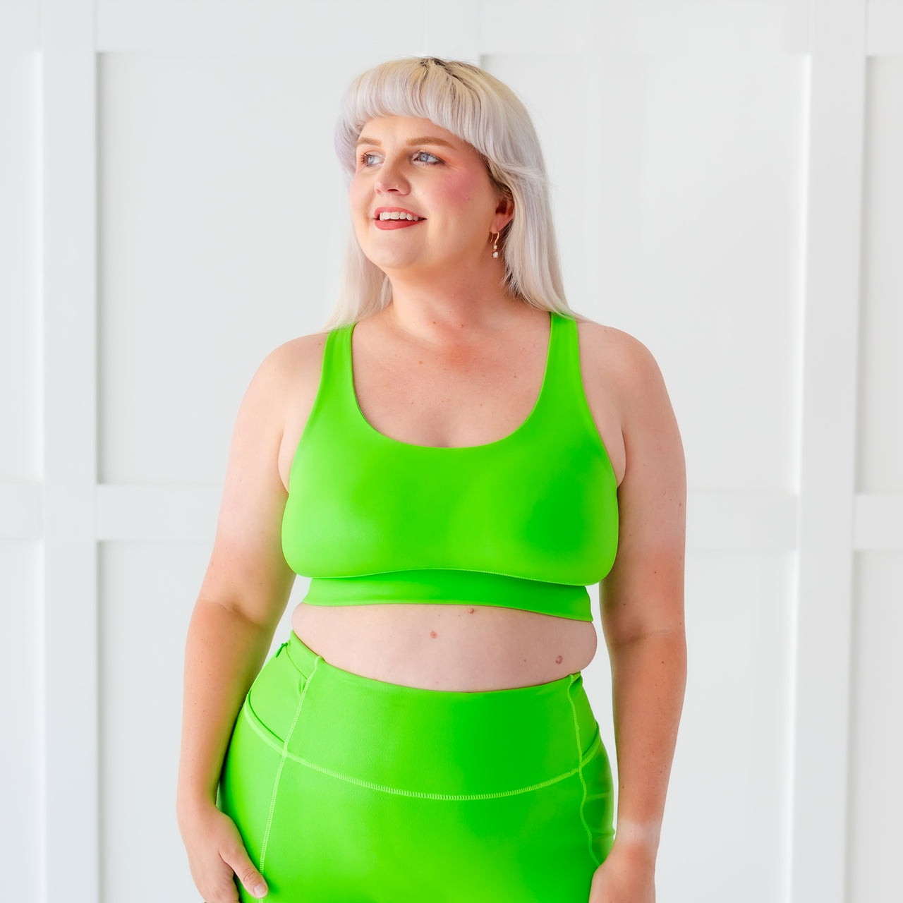 Fresh Green Women's Sports Bra