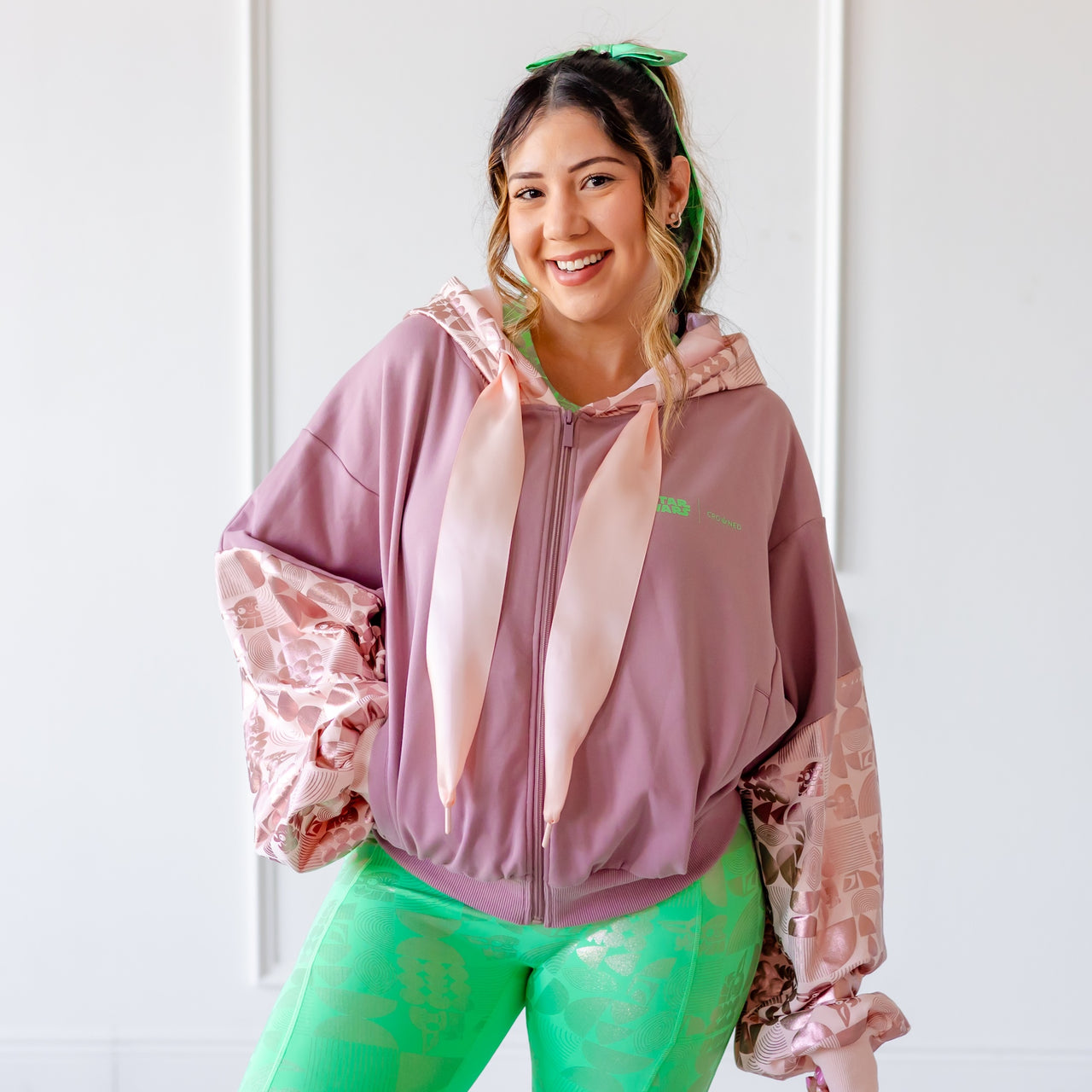 STAR WARS: THE MANDALORIAN - Grogu Women's Zipper Hoodie